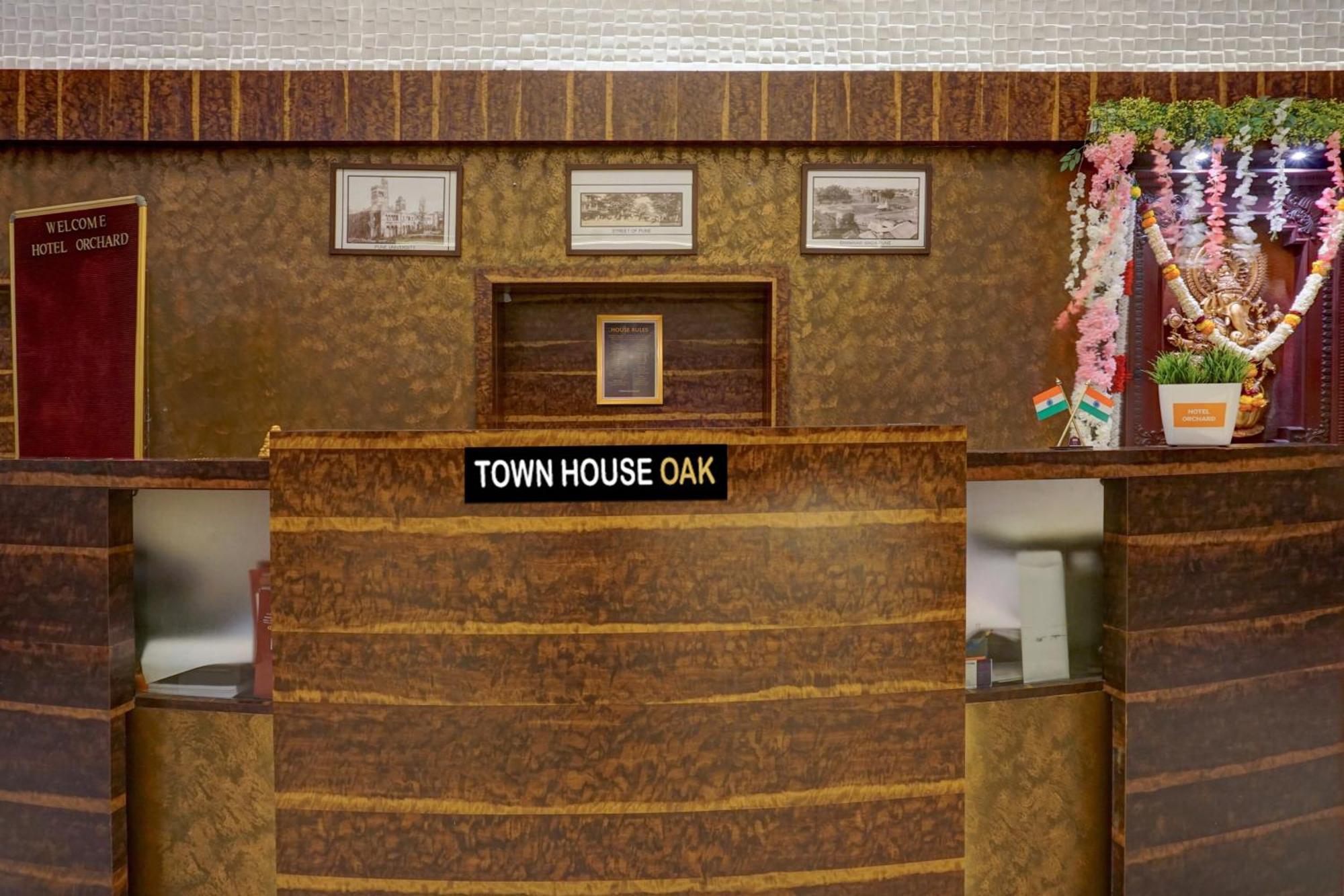 Townhouse Oak Orchard Hotel Pune Exterior foto